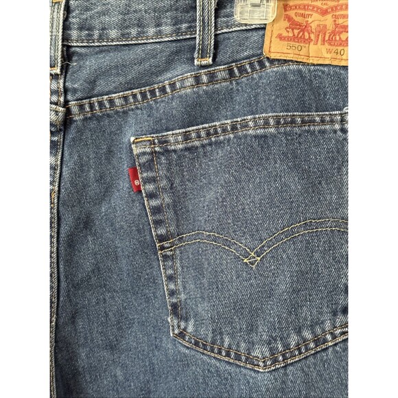 Levis 550 Jeans Mens 40x32 100% Cotton Blue Straight Leg - Picture 3 of 9
